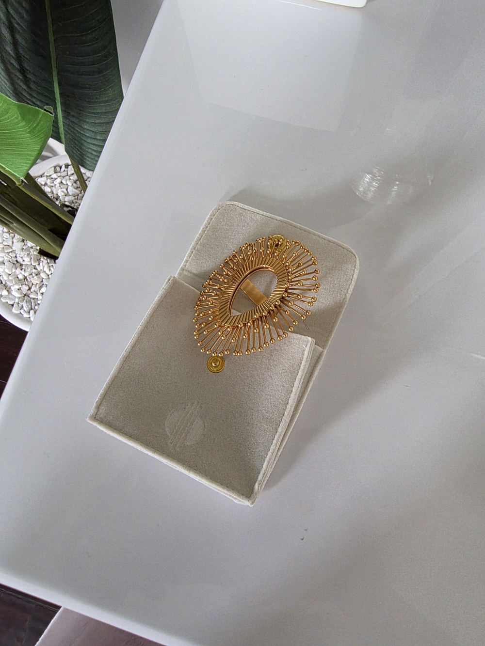 Radiant Gold Sunburst Ring — Women's Statement Jewelry